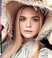 ellefanning_gingerrosa_1263.jpg