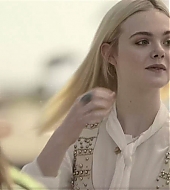 ellefanning_gingerrosa_1289.jpg