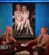 interviews_theellendegeneresshow2012Screencaps0280.jpg