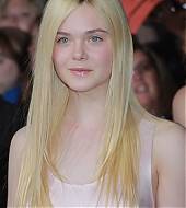 premieres_breakingdawnparttwo039.jpg