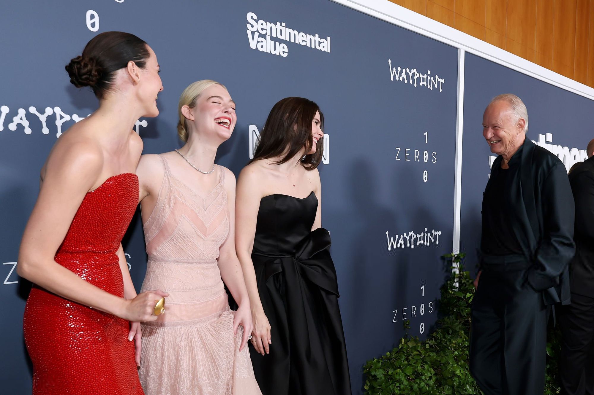 totallyelle-2025-11-04-sentimentalvaluelapremiere-152.jpg totallyelle-2025-11-04-sentimentalvaluelapremiere-152.jpg