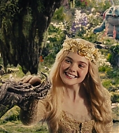 totallyelle-maleficent-screencaptures-266.jpg