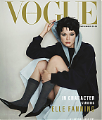 totallyelle-scan-2025-11-voguehk-002.jpg